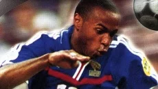 FIFA Soccer 2002 - gra w gatunku Gra sportowa