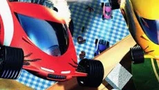 Micro Machines V3 - gra w gatunku Piaskownica