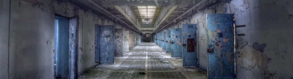 Data wydania ЕСТЬ ДВА СТУЛА w różnych krajach na świecie