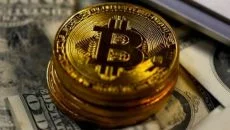 MonteCrypto: The Bitcoin Enigma jest podobna do MonteCrypto: The Bitcoin Enigma