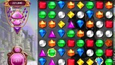 Candy Crush Friends Saga jest podobna do Candy Crush Friends Saga